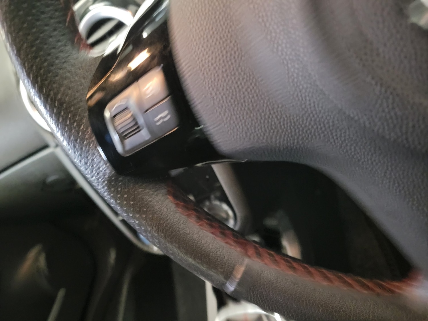 Used Vauxhall Corsa 2014 for sale - 77107610: Photo 44