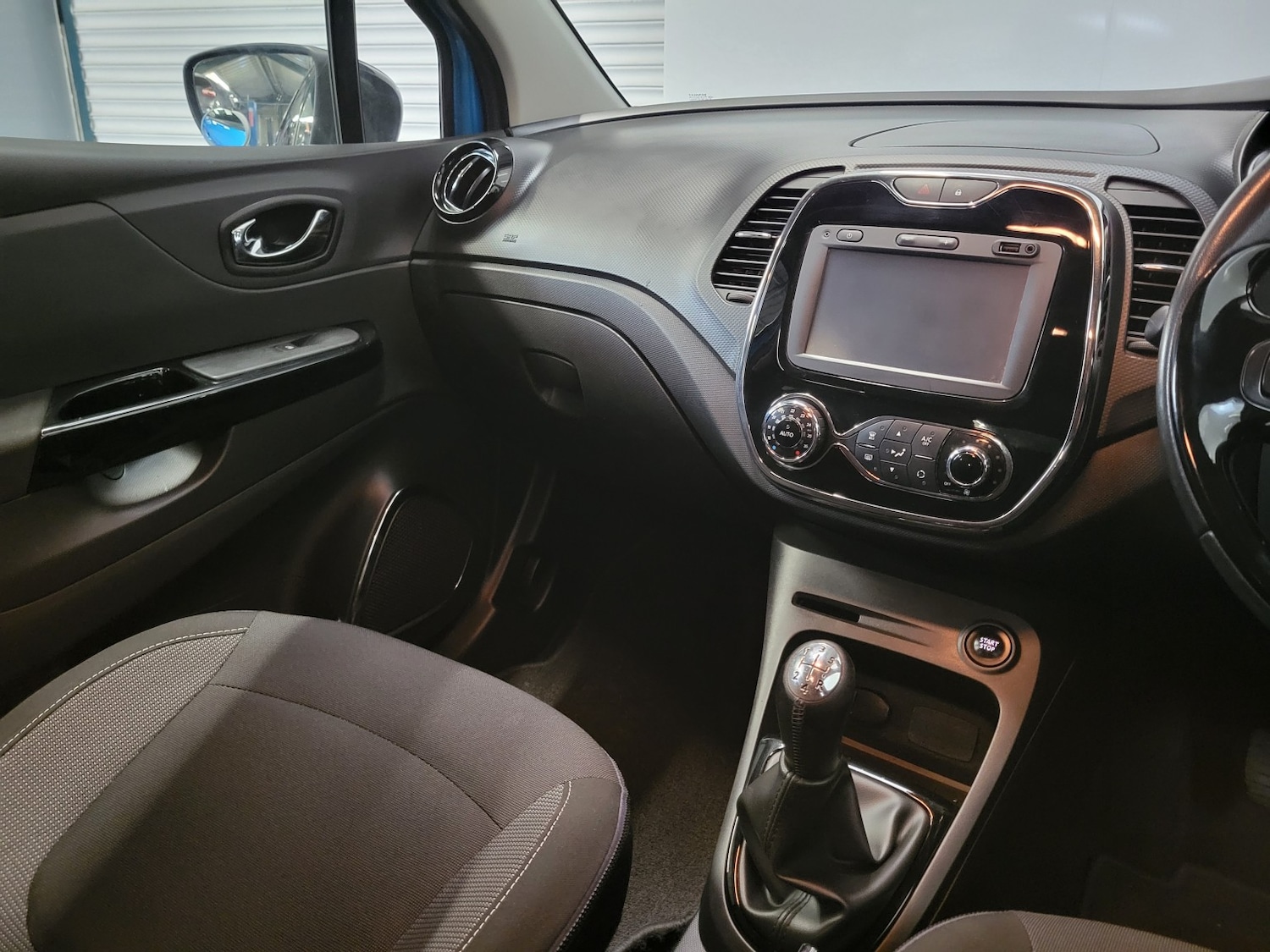 Used Renault Captur 2016 for sale - 76134044: Photo 16