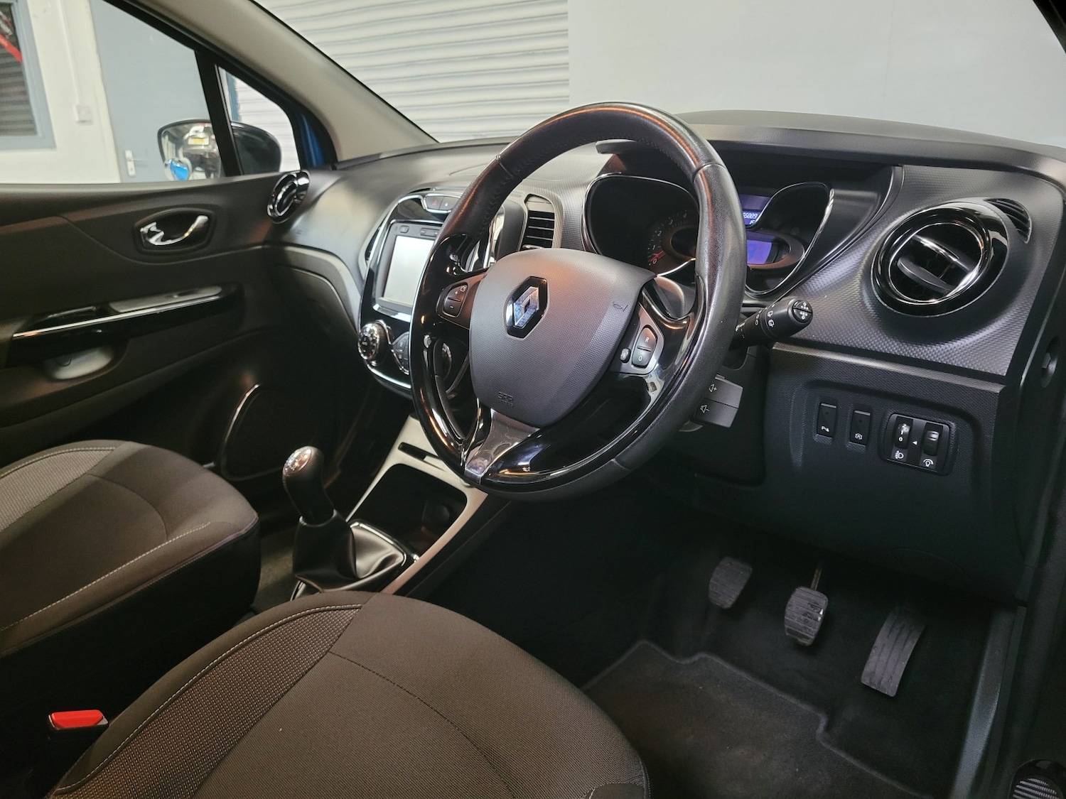 Used Renault Captur 2016 for sale - 76134044: Photo 21