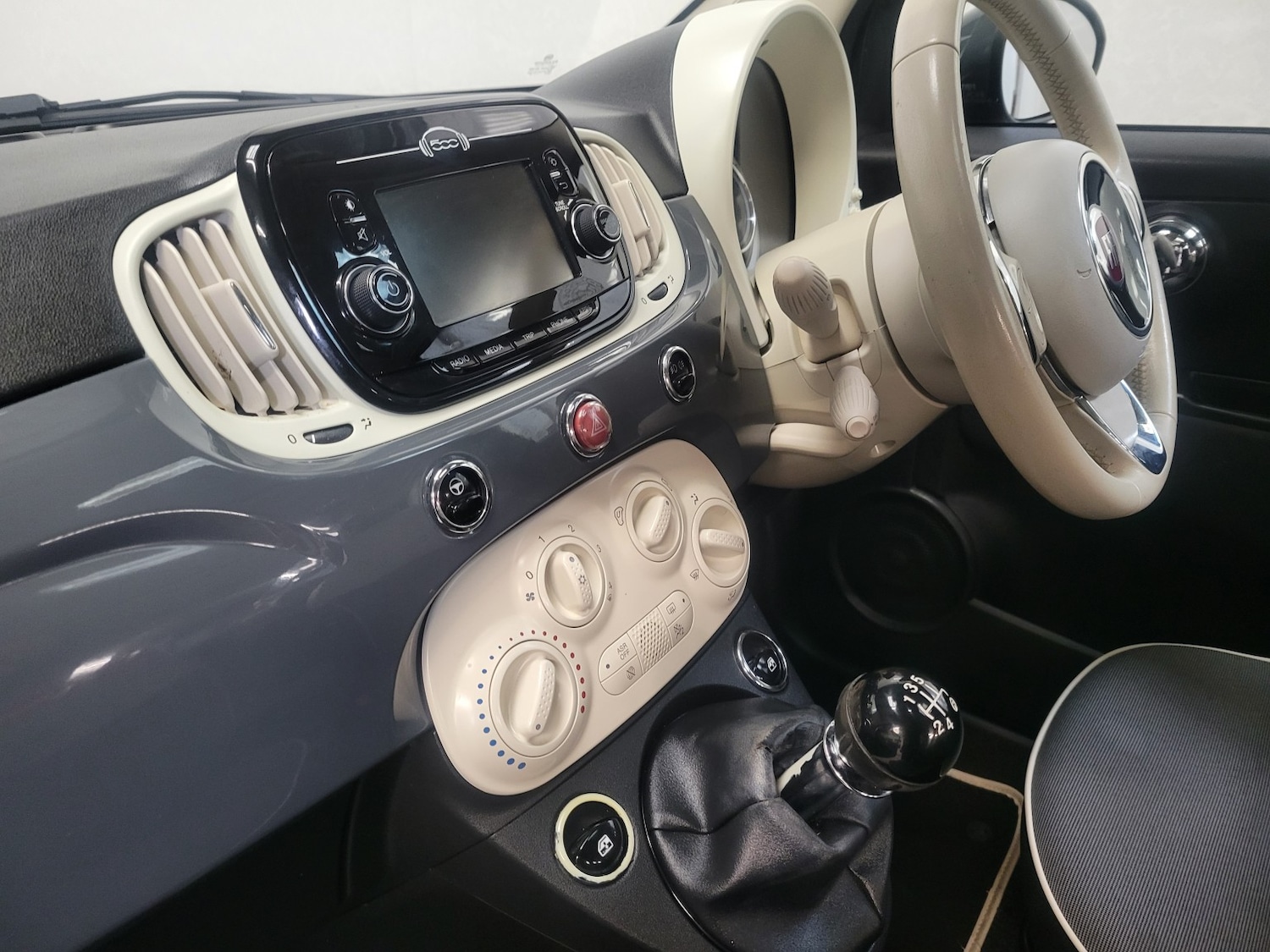 Used Fiat 500 2018 for sale - 76396973: Photo 42