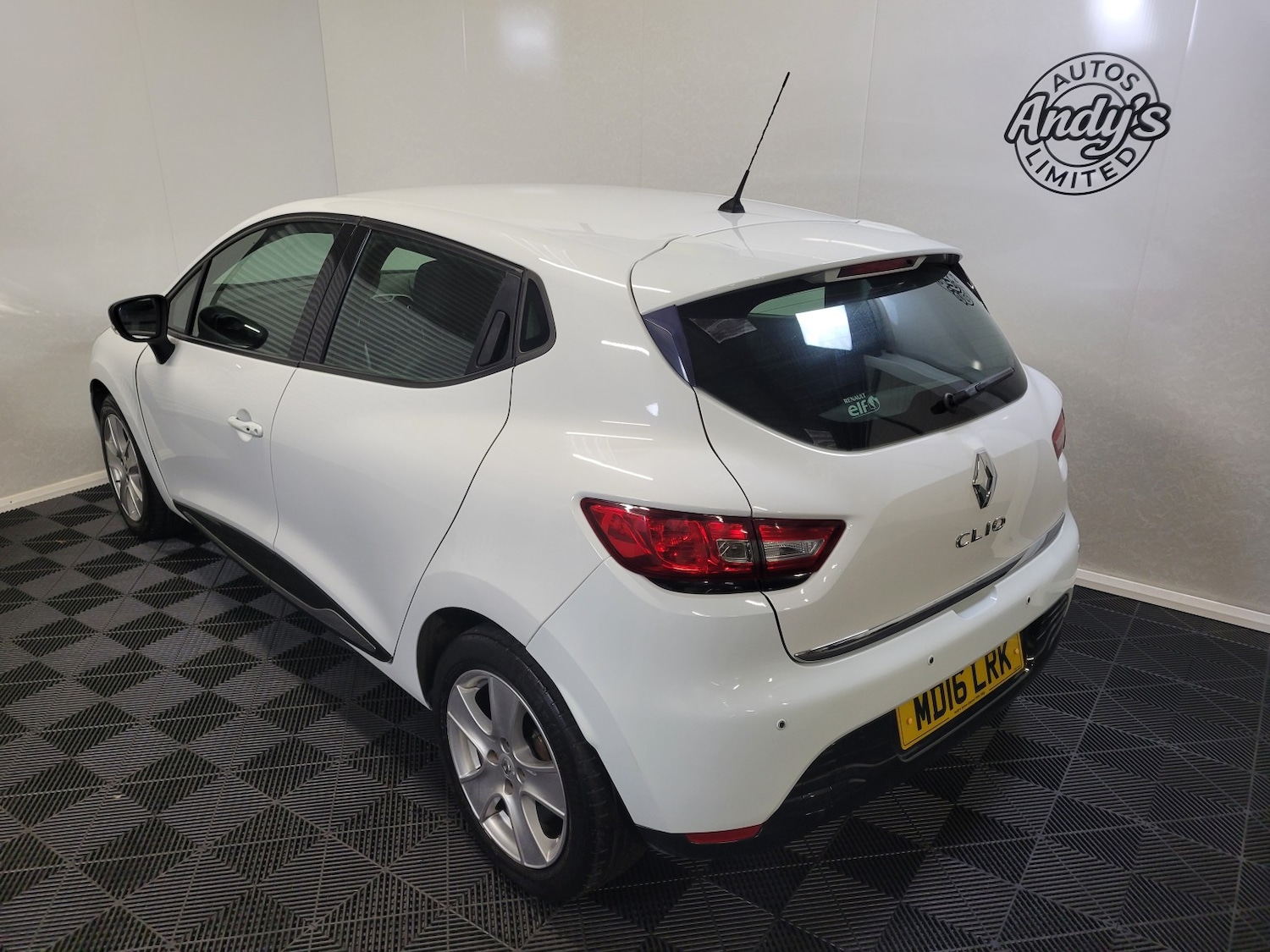 Used Renault Clio 2016 for sale - 77438333: Photo 15