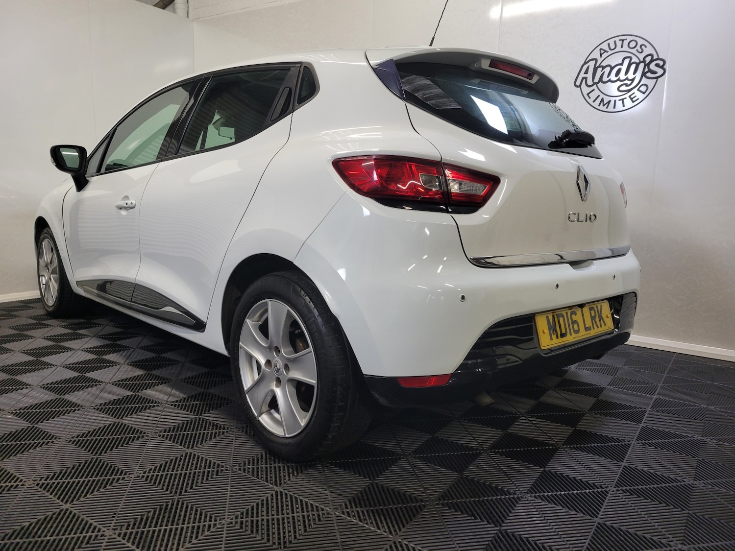Used Renault Clio 2016 for sale - 77438333: Photo 17