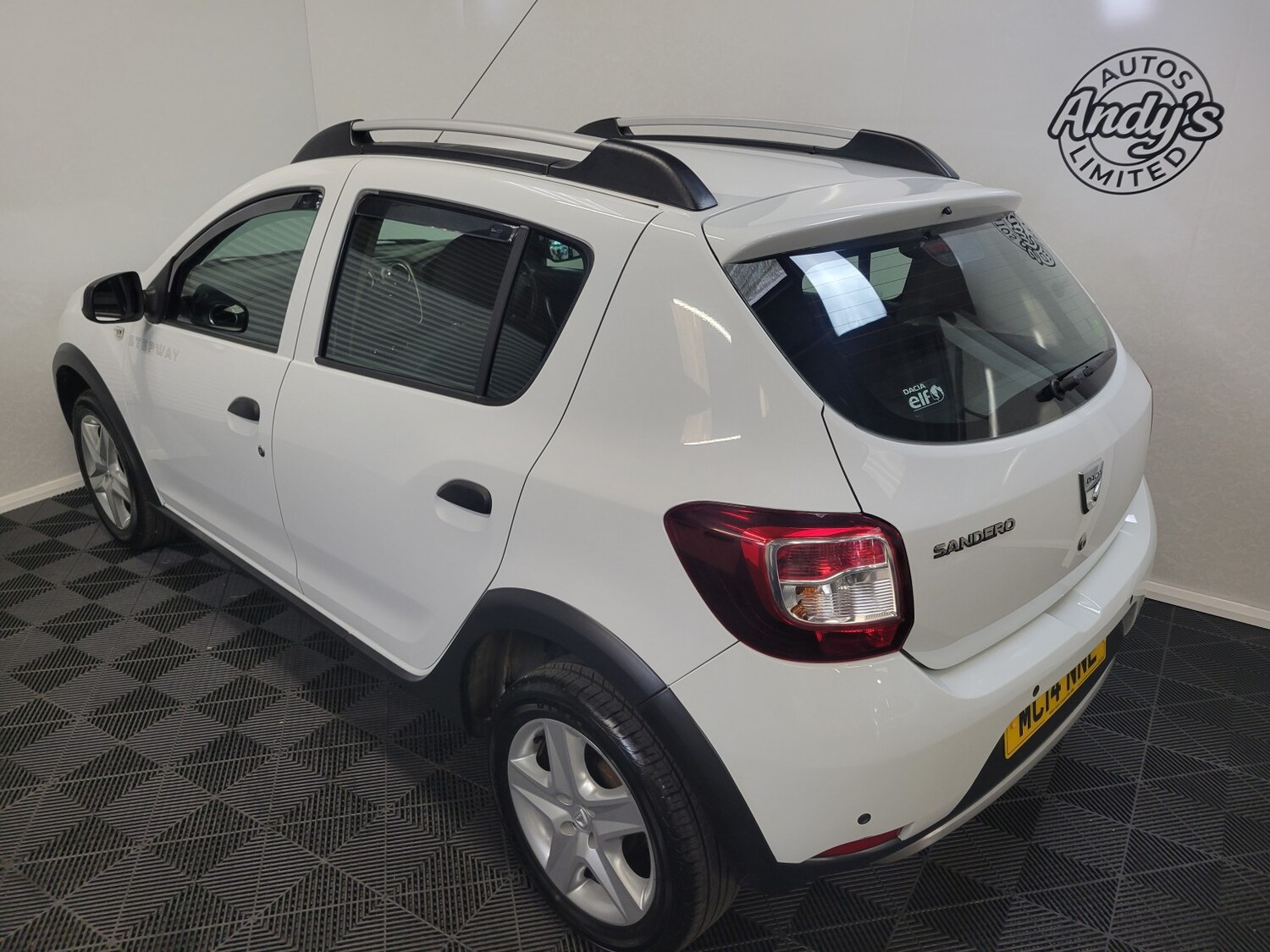 Used Dacia Sandero Stepway 2014 for sale - 77973766: Photo 17