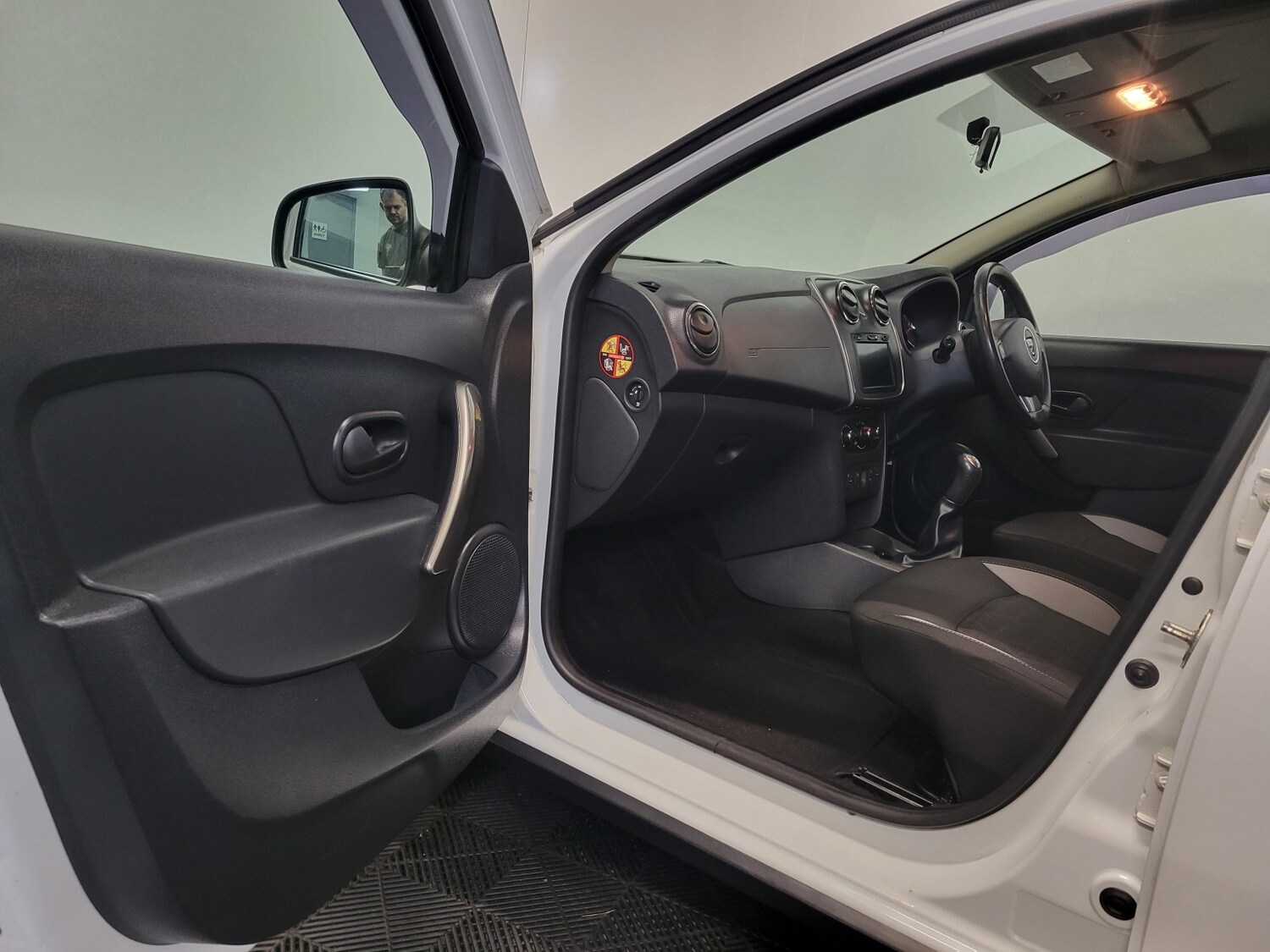 Used Dacia Sandero Stepway 2014 for sale - 77973766: Photo 39