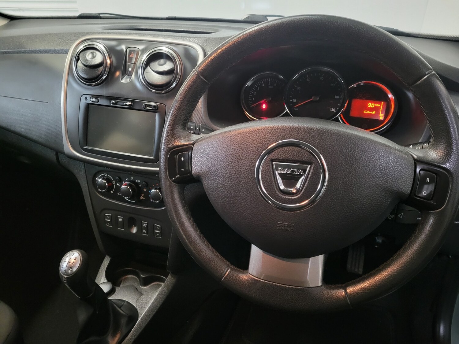 Used Dacia Sandero Stepway 2014 for sale - 77973766: Photo 42