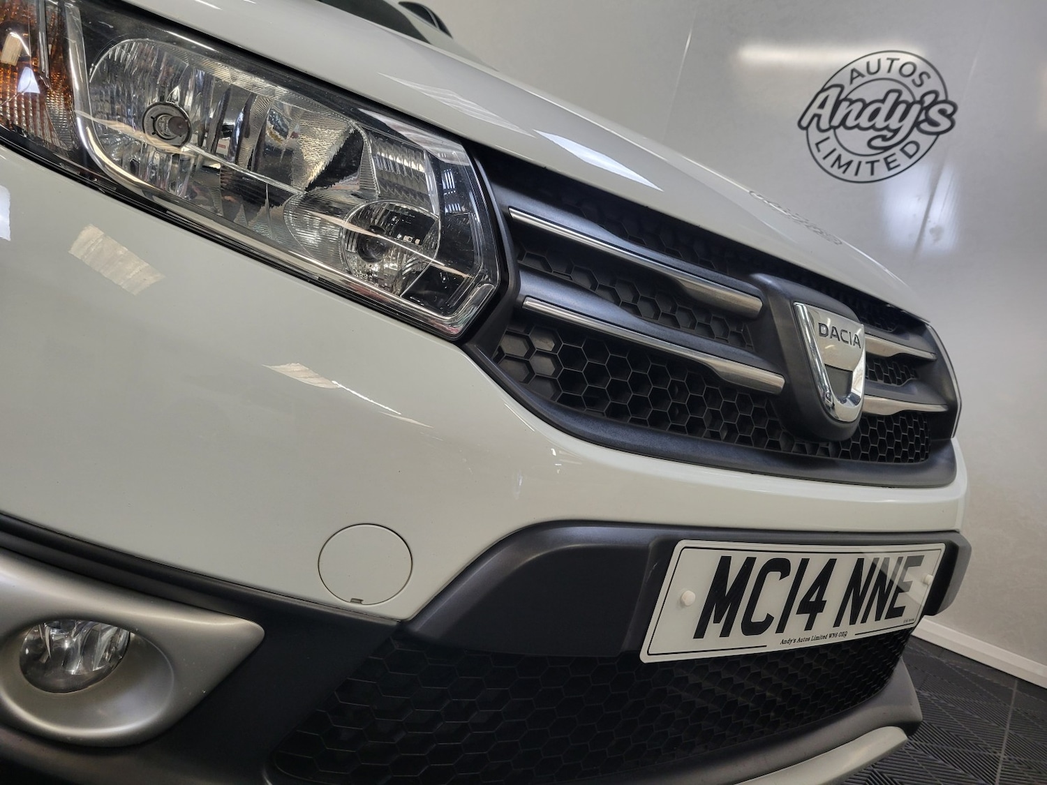 Used Dacia Sandero Stepway 2014 for sale - 77973766: Photo 7