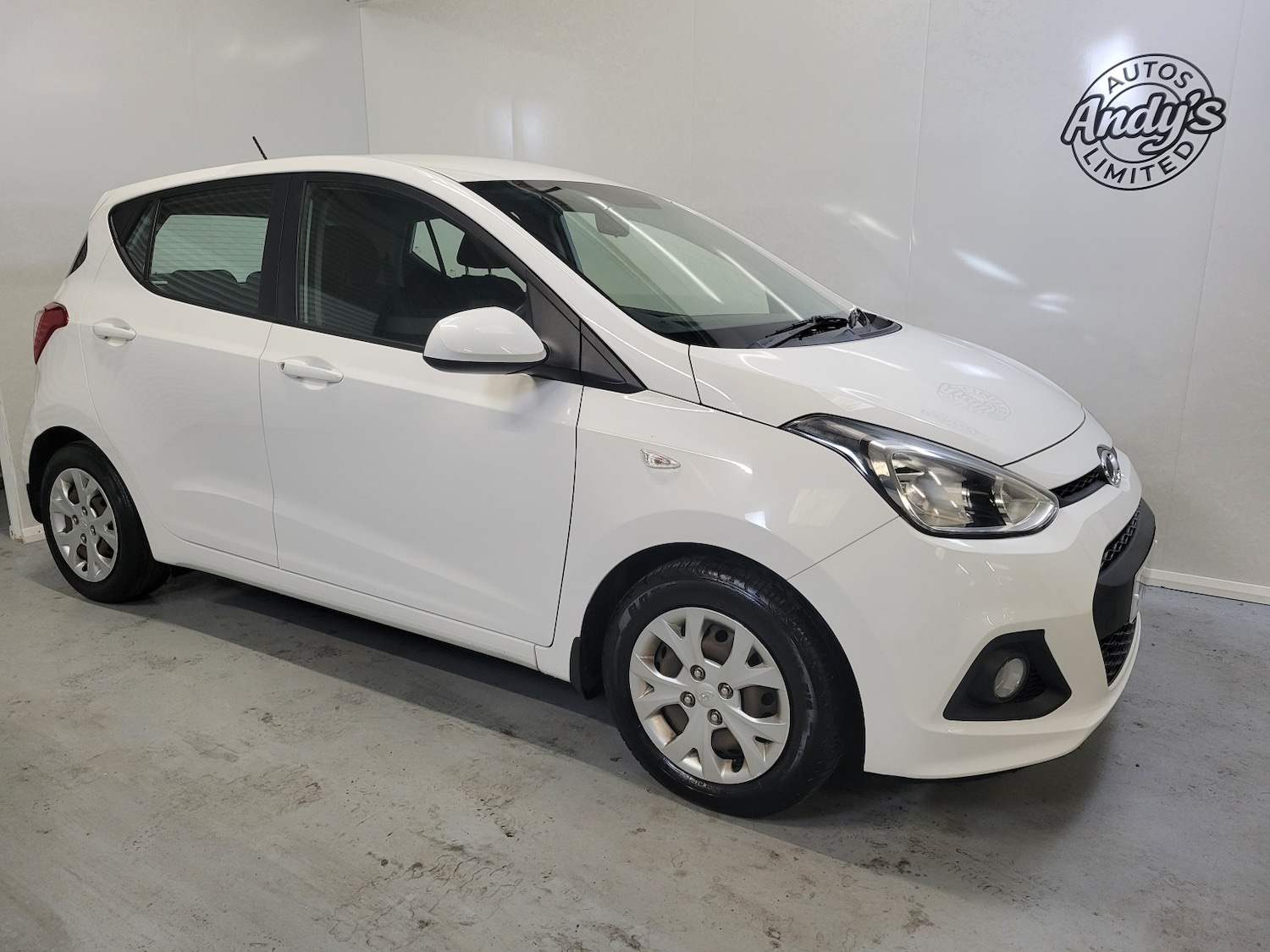 Used Hyundai i10 2014 for sale - 76618641: Photo 14