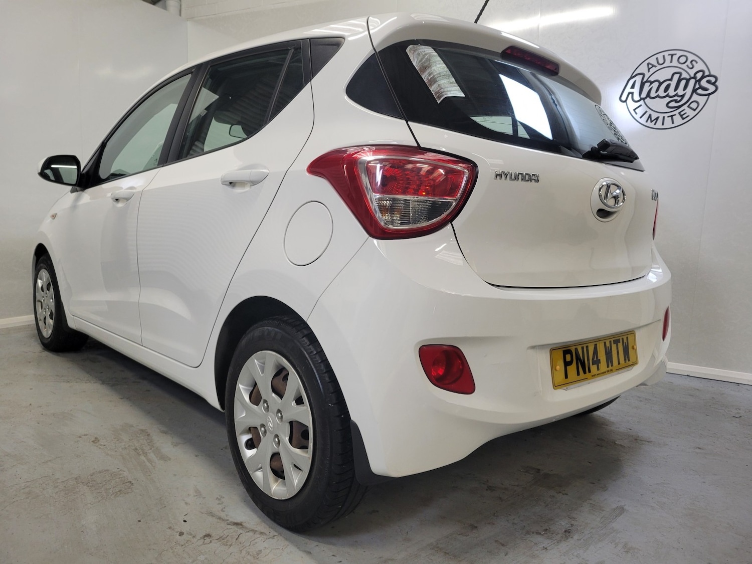 Used Hyundai i10 2014 for sale - 76618641: Photo 19