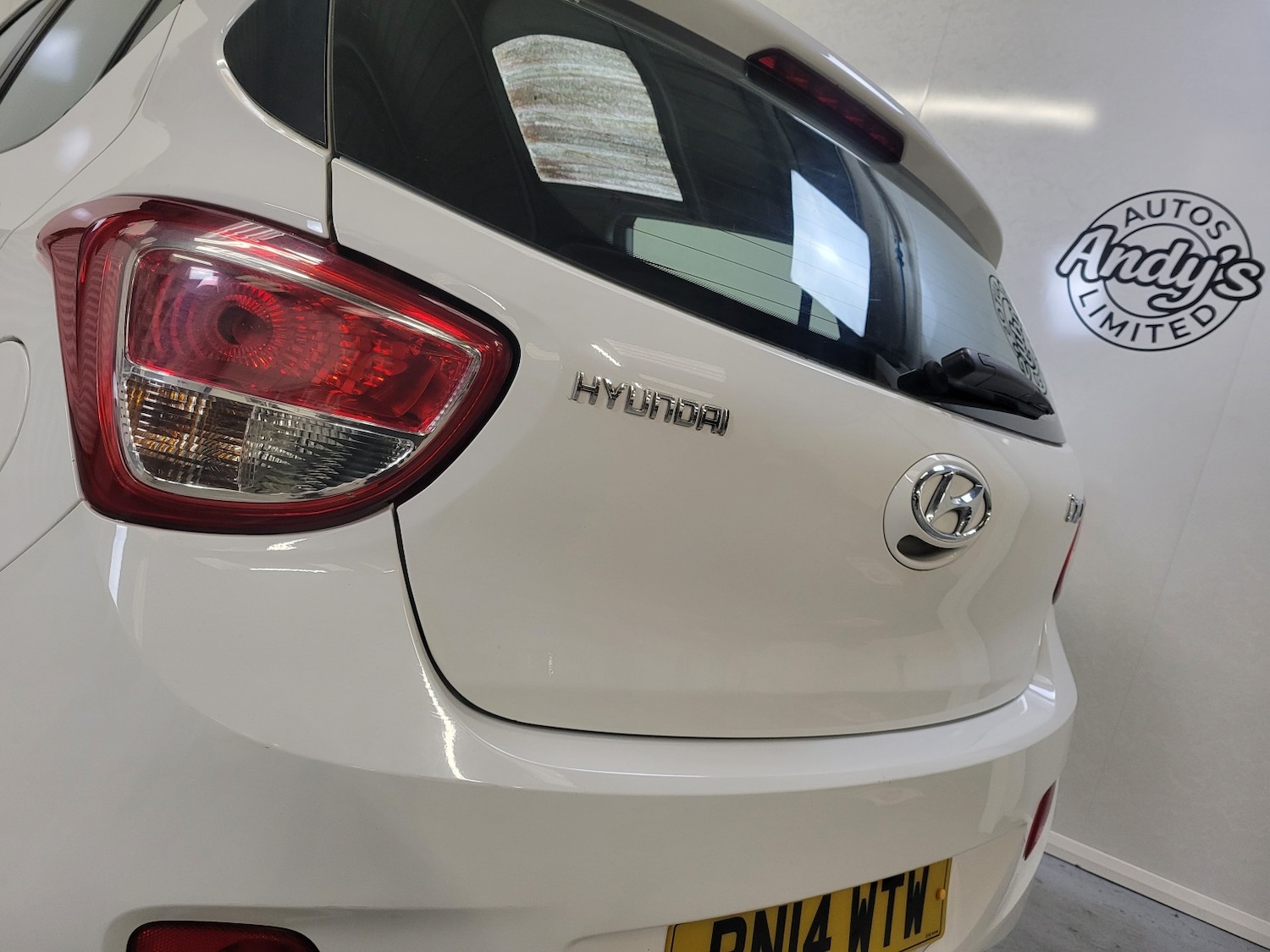 Used Hyundai i10 2014 for sale - 76618641: Photo 26