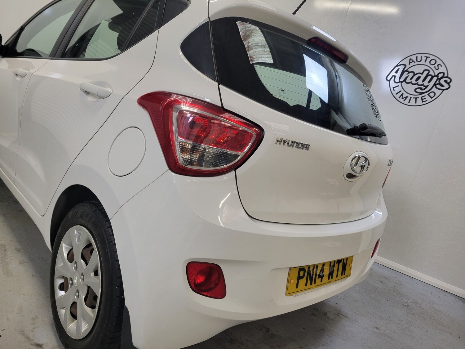 Used Hyundai i10 2014 for sale - 76618641: Photo 29