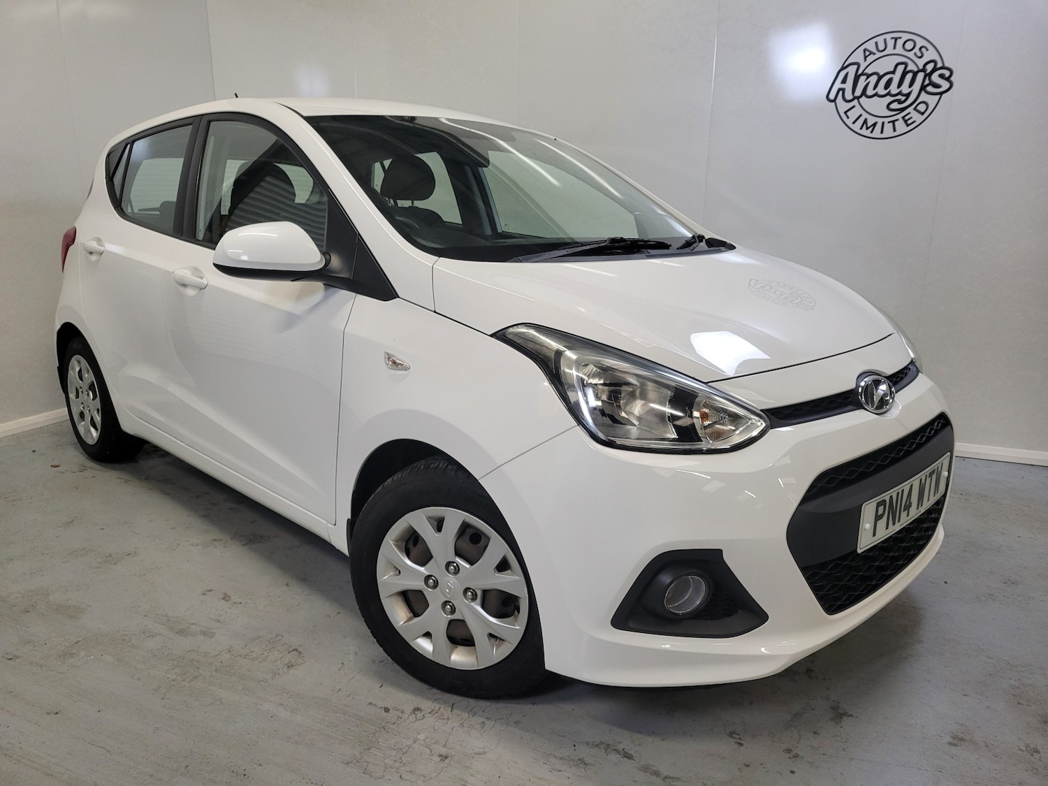 Used Hyundai i10 2014 for sale - 76618641: Photo 3