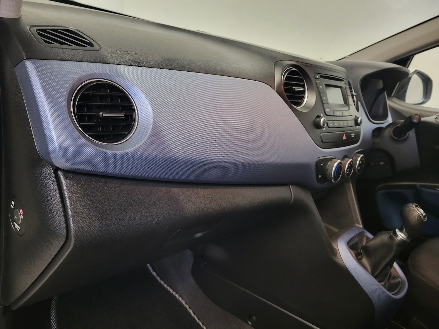 Used Hyundai i10 2014 for sale - 76618641: Photo 44