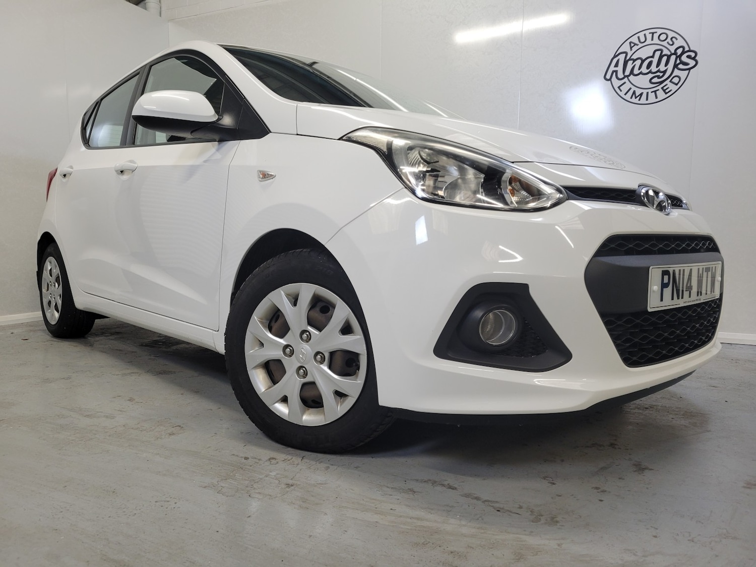 Used Hyundai i10 2014 for sale - 76618641: Photo 5