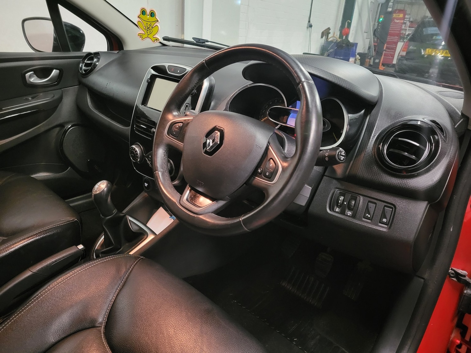 Used Renault Clio 2016 for sale - 77474822: Photo 6