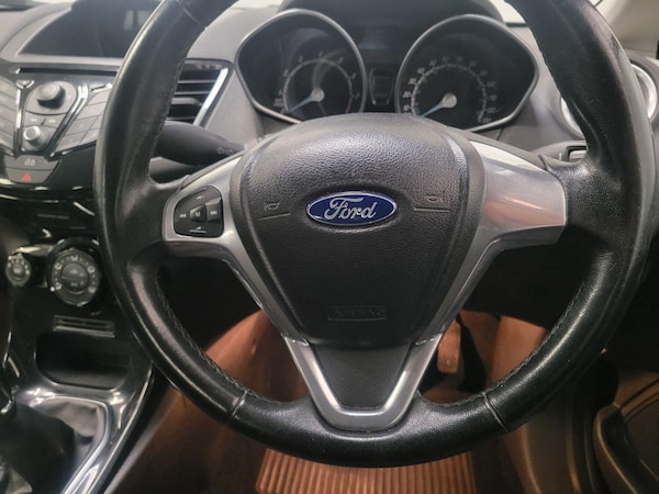 Used Ford Fiesta 2013 for sale - 74999785: Photo 16