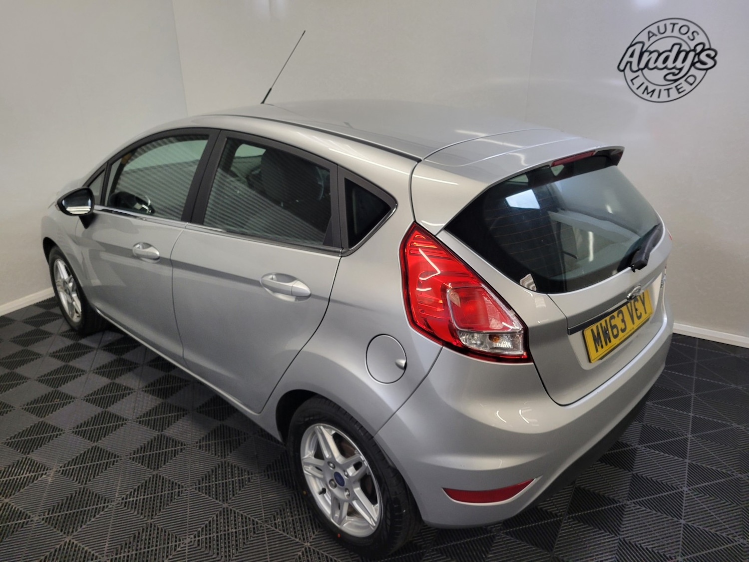 Used Ford Fiesta 2013 for sale - 77438469: Photo 22