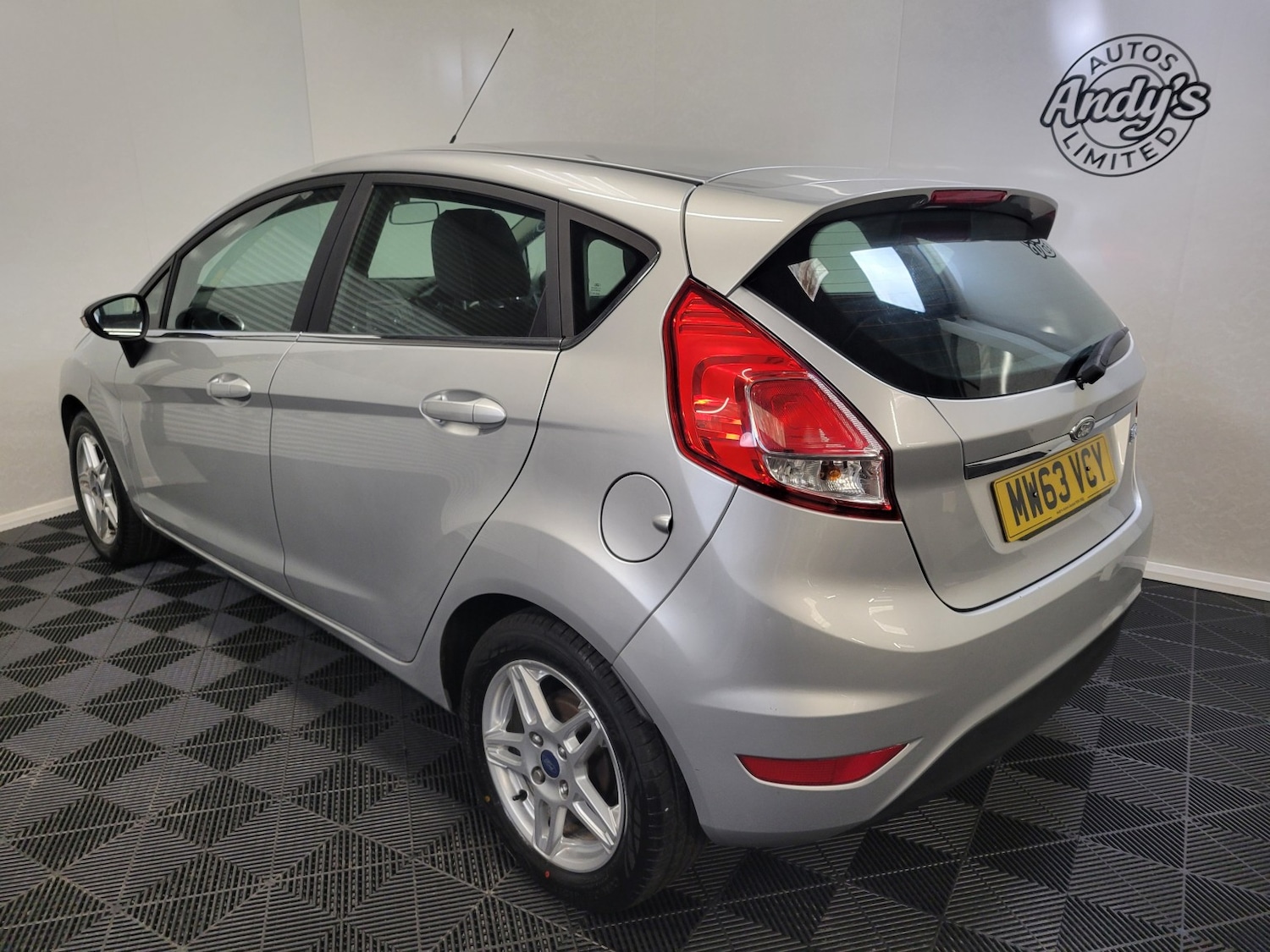 Used Ford Fiesta 2013 for sale - 77438469: Photo 23