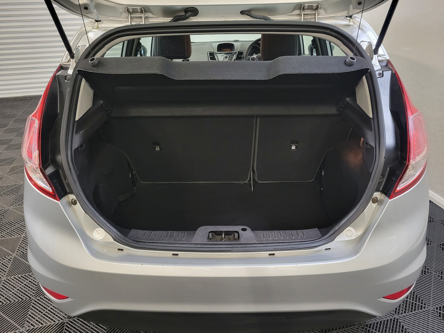 Used Ford Fiesta 2013 for sale - 77438469: Photo 42