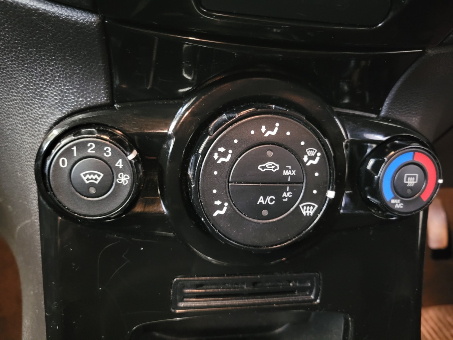 Used Ford Fiesta 2013 for sale - 77438469: Photo 55