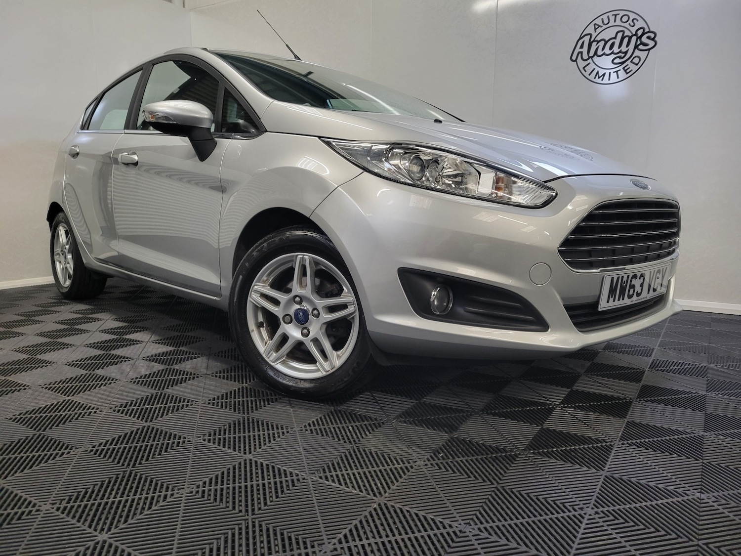 Used Ford Fiesta 2013 for sale - 77438469: Photo 9