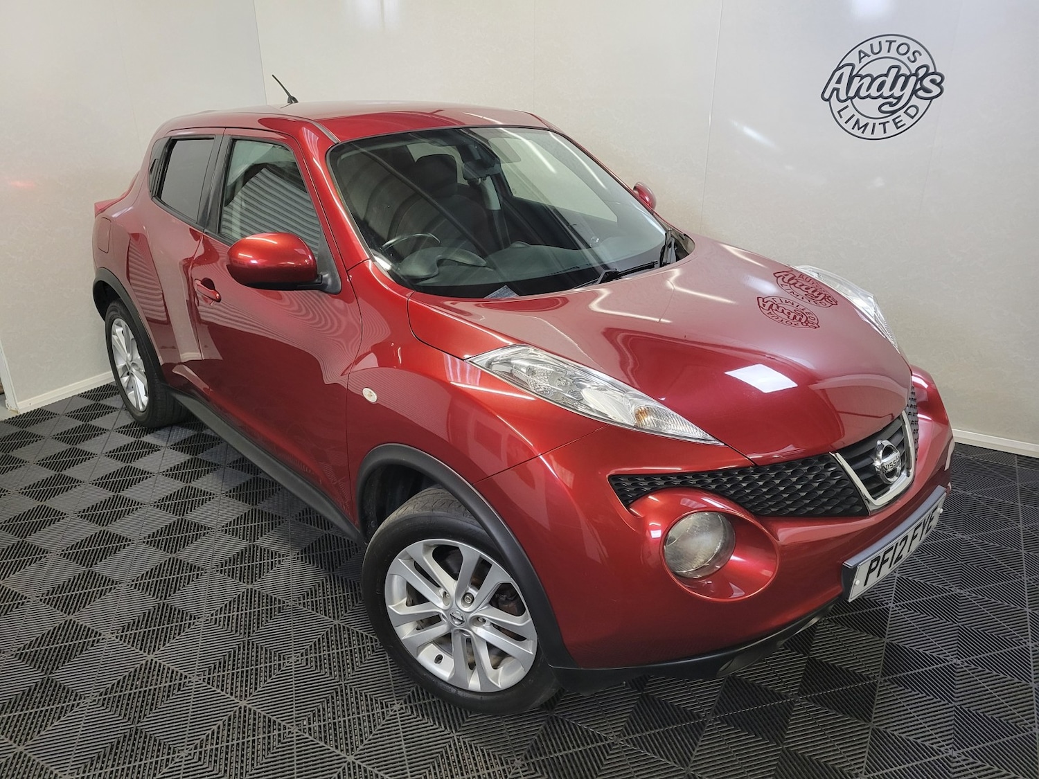Used Nissan Juke 2012 for sale - 77053703: Photo 2