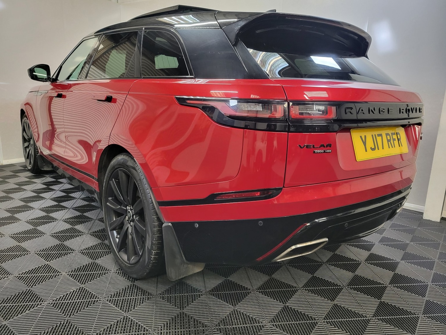 Used Land Rover Range Rover Velar 2017 for sale - 77562564: Photo 22