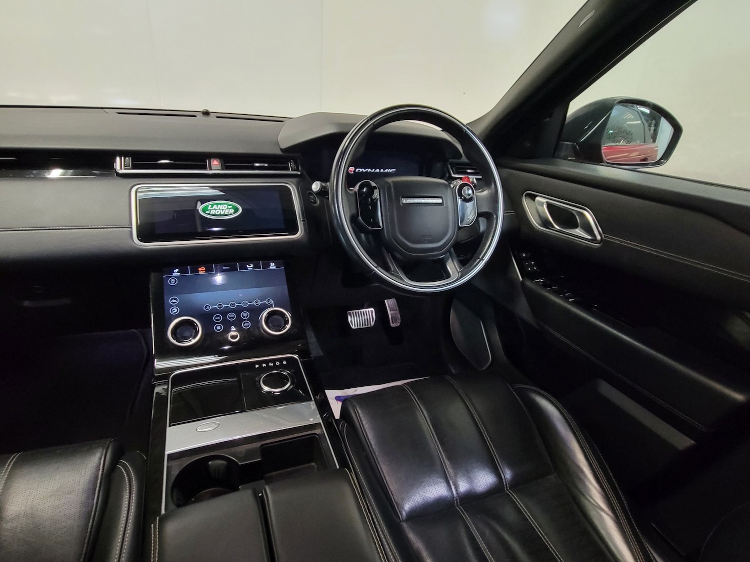 Used Land Rover Range Rover Velar 2017 for sale - 77562564: Photo 50