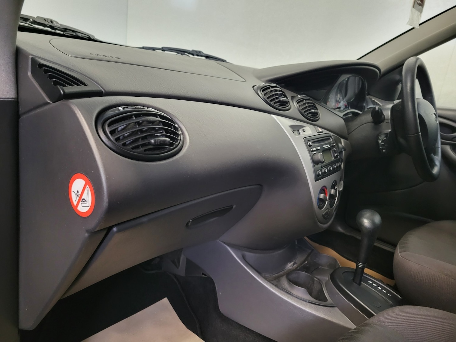 Used Ford Focus 2003 for sale - 77377746: Photo 42