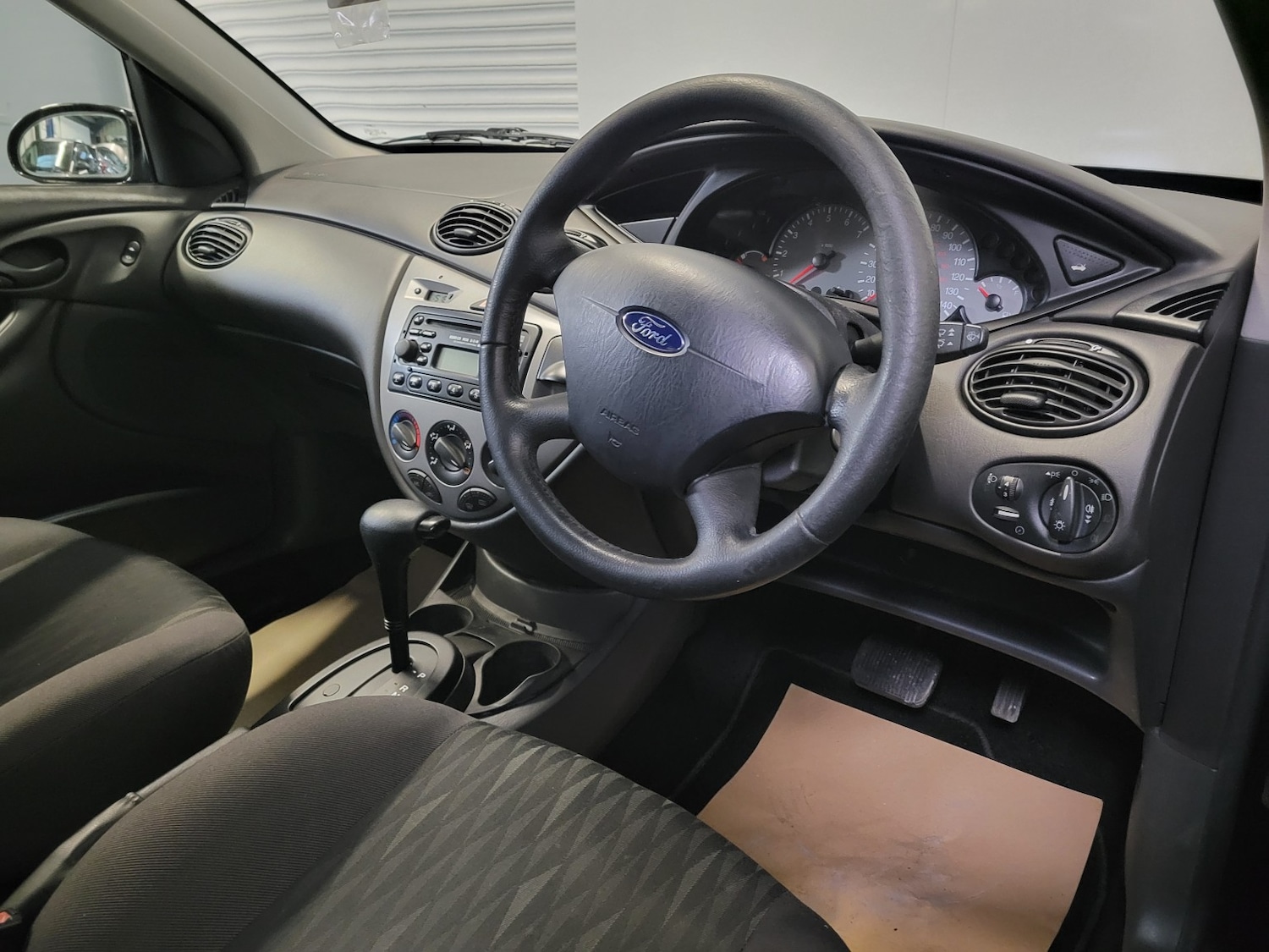 Used Ford Focus 2003 for sale - 77377746: Photo 45