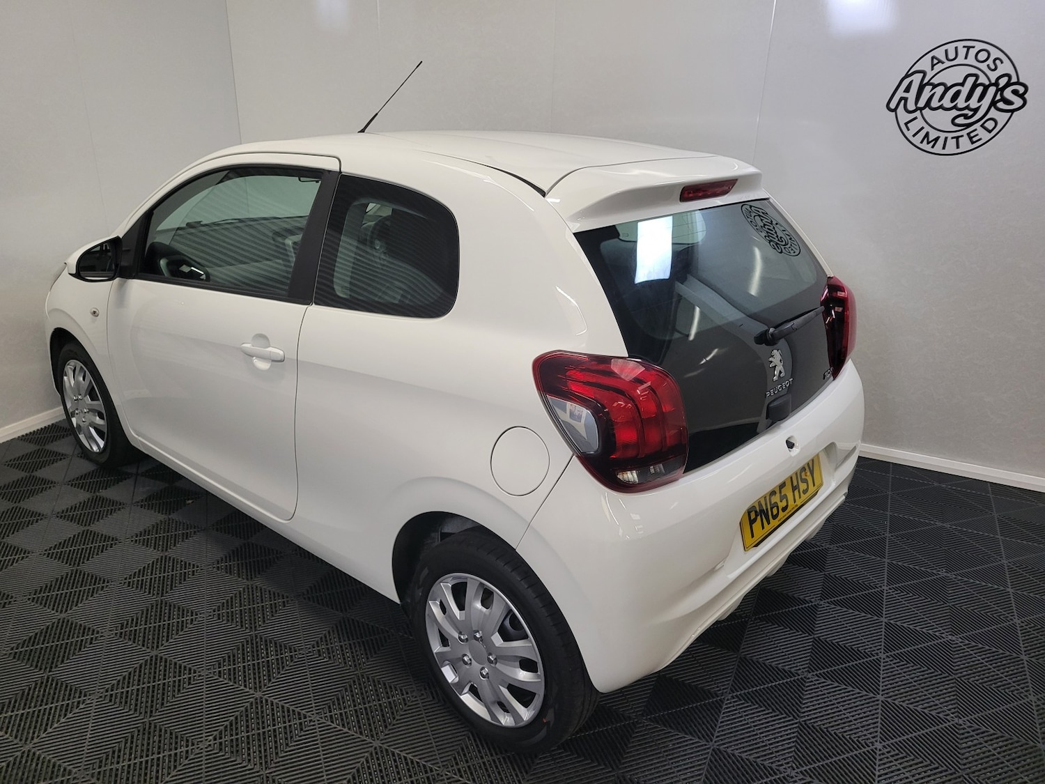 Used Peugeot 108 2015 for sale - 77516091: Photo 17