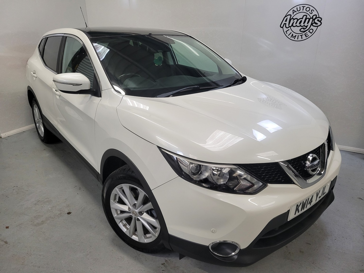 Used Nissan Qashqai 2014 for sale - 76347100: Photo 2