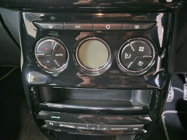 Used DS Automobiles DS 3 2017 for sale - 75779416: Photo 40