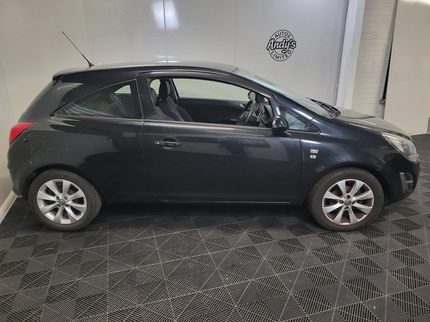 Used Vauxhall Corsa 2014 for sale - 77474798: Photo 14