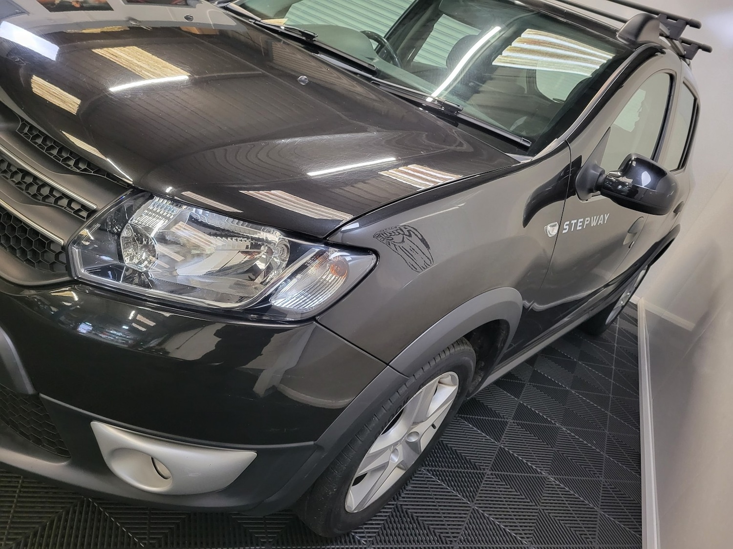 Used Dacia Sandero Stepway 2016 for sale - 77237149: Photo 16