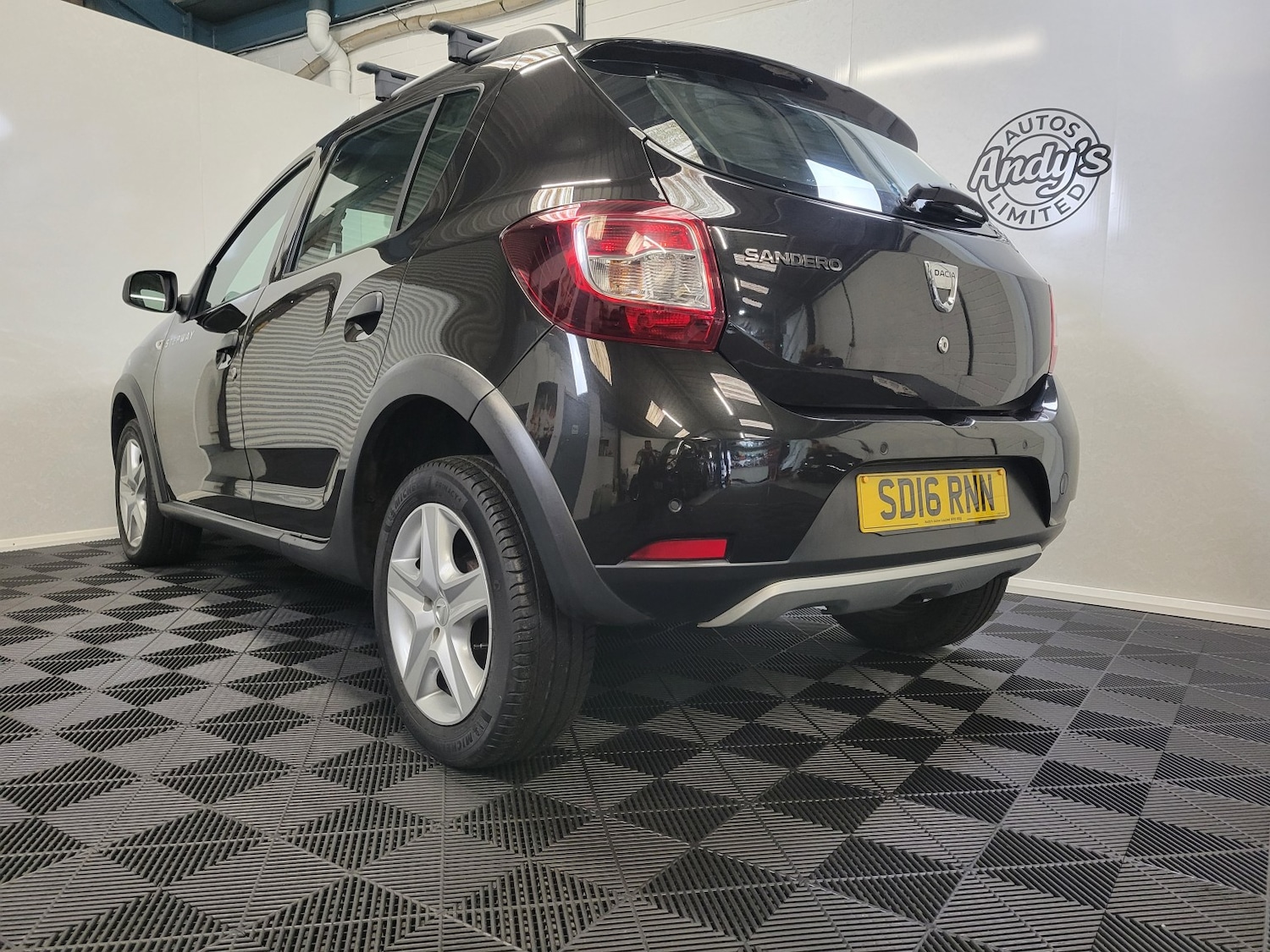 Used Dacia Sandero Stepway 2016 for sale - 77237149: Photo 23