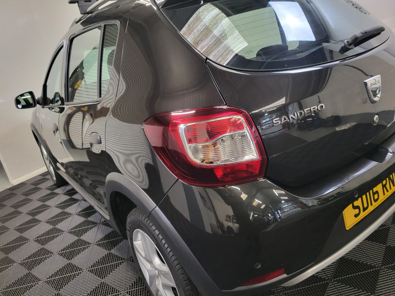 Used Dacia Sandero Stepway 2016 for sale - 77237149: Photo 31