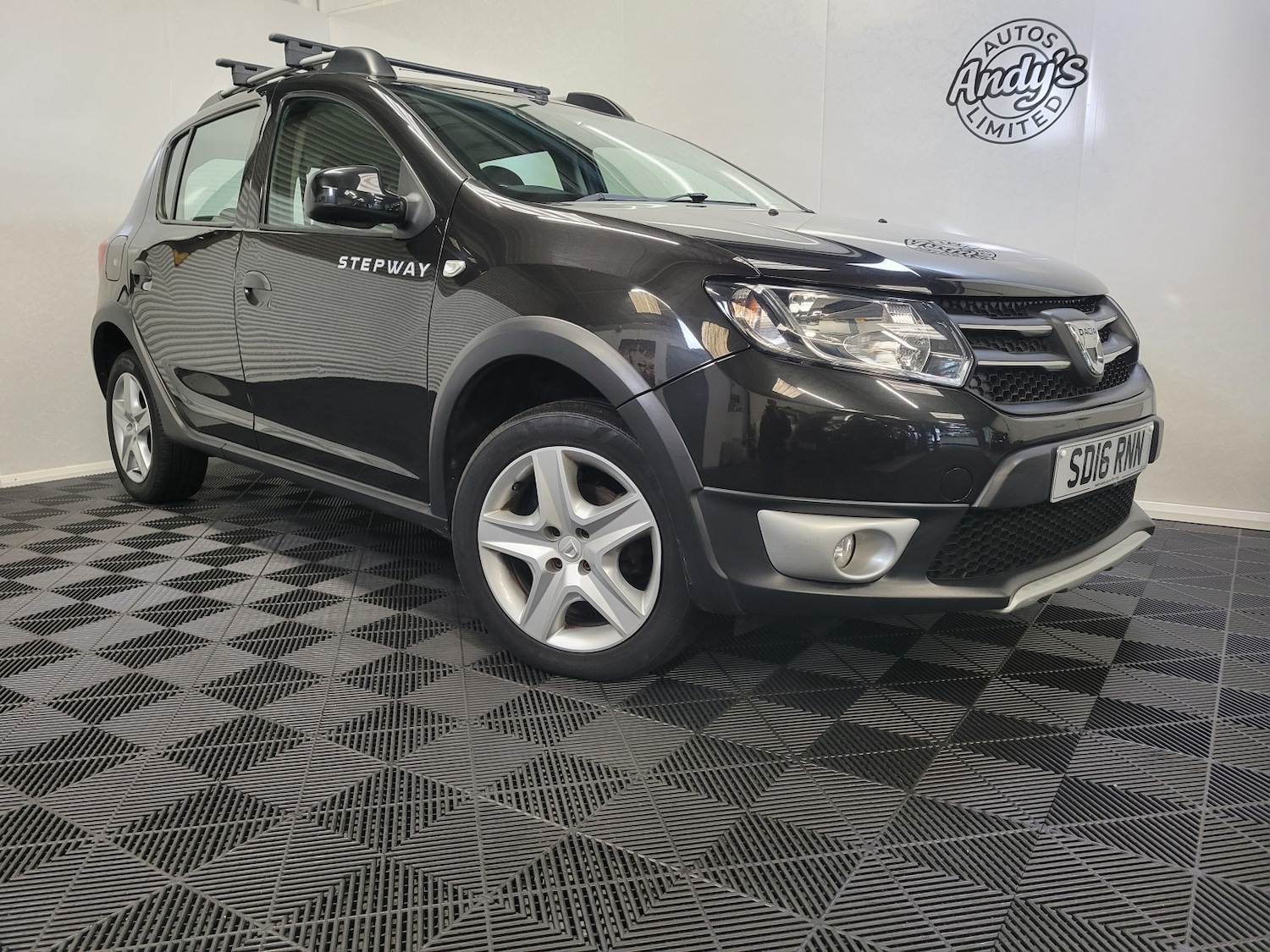 Used Dacia Sandero Stepway 2016 for sale - 77237149: Photo 4