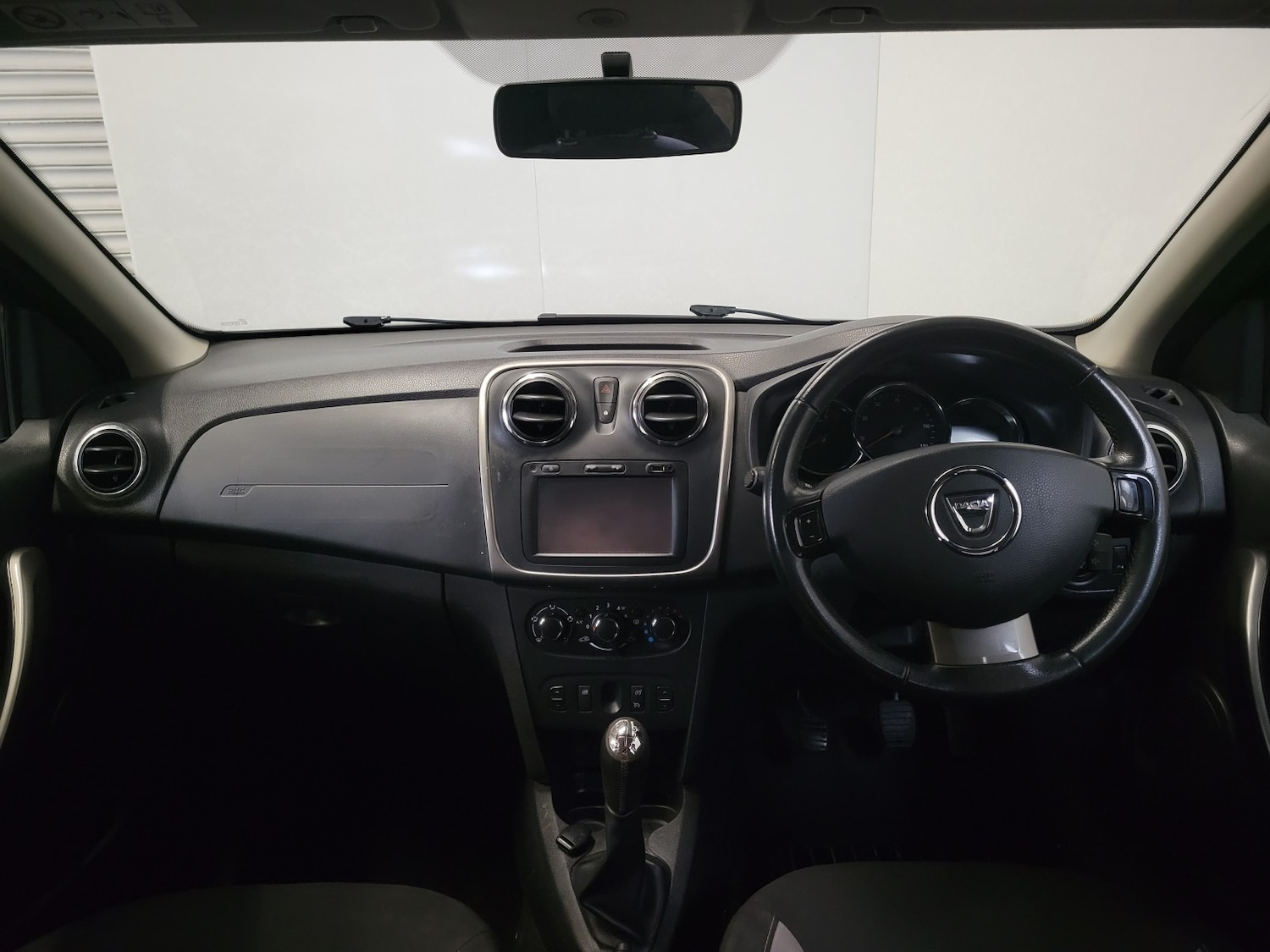 Used Dacia Sandero Stepway 2016 for sale - 77237149: Photo 41