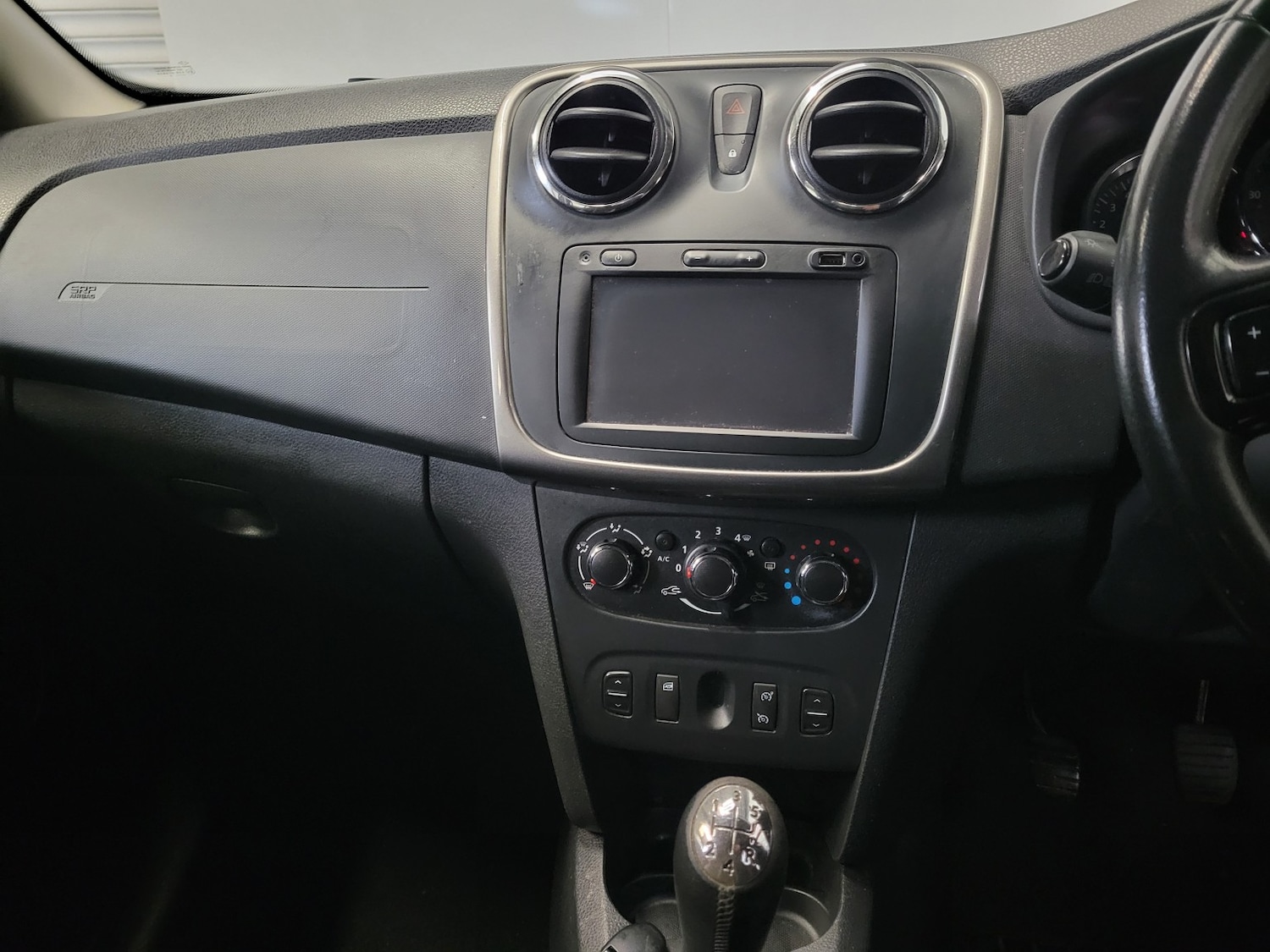 Used Dacia Sandero Stepway 2016 for sale - 77237149: Photo 51