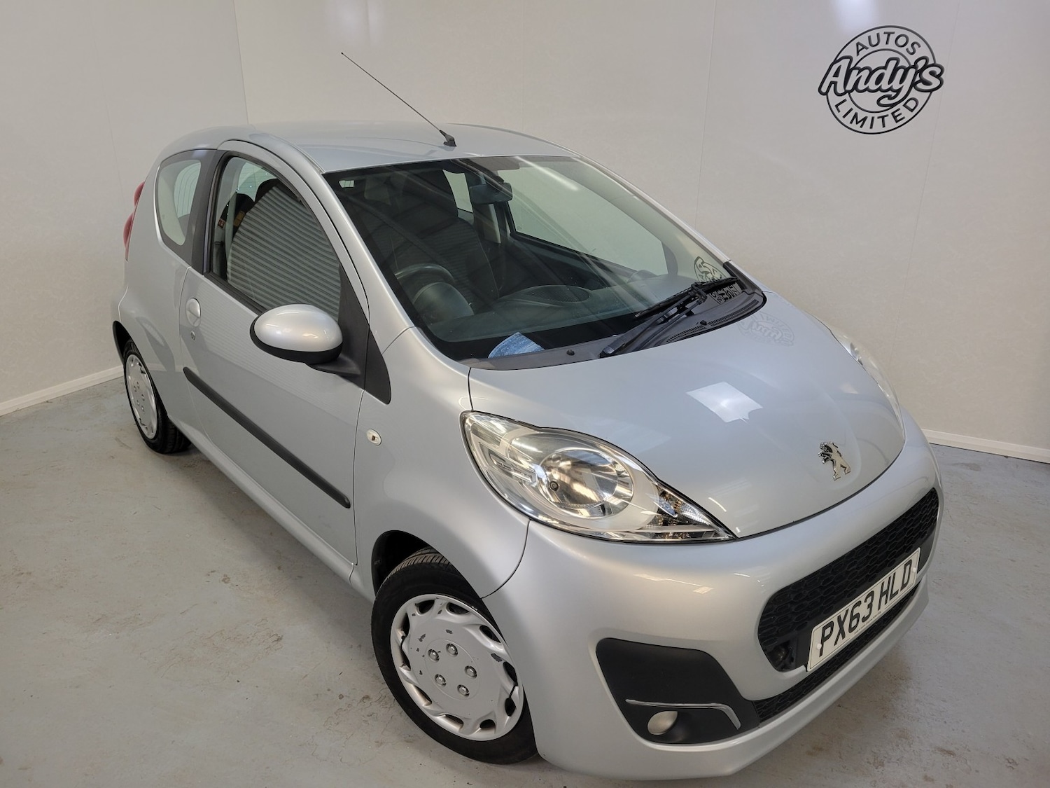 Used Peugeot 107 2013 for sale - 76637465: Photo 1