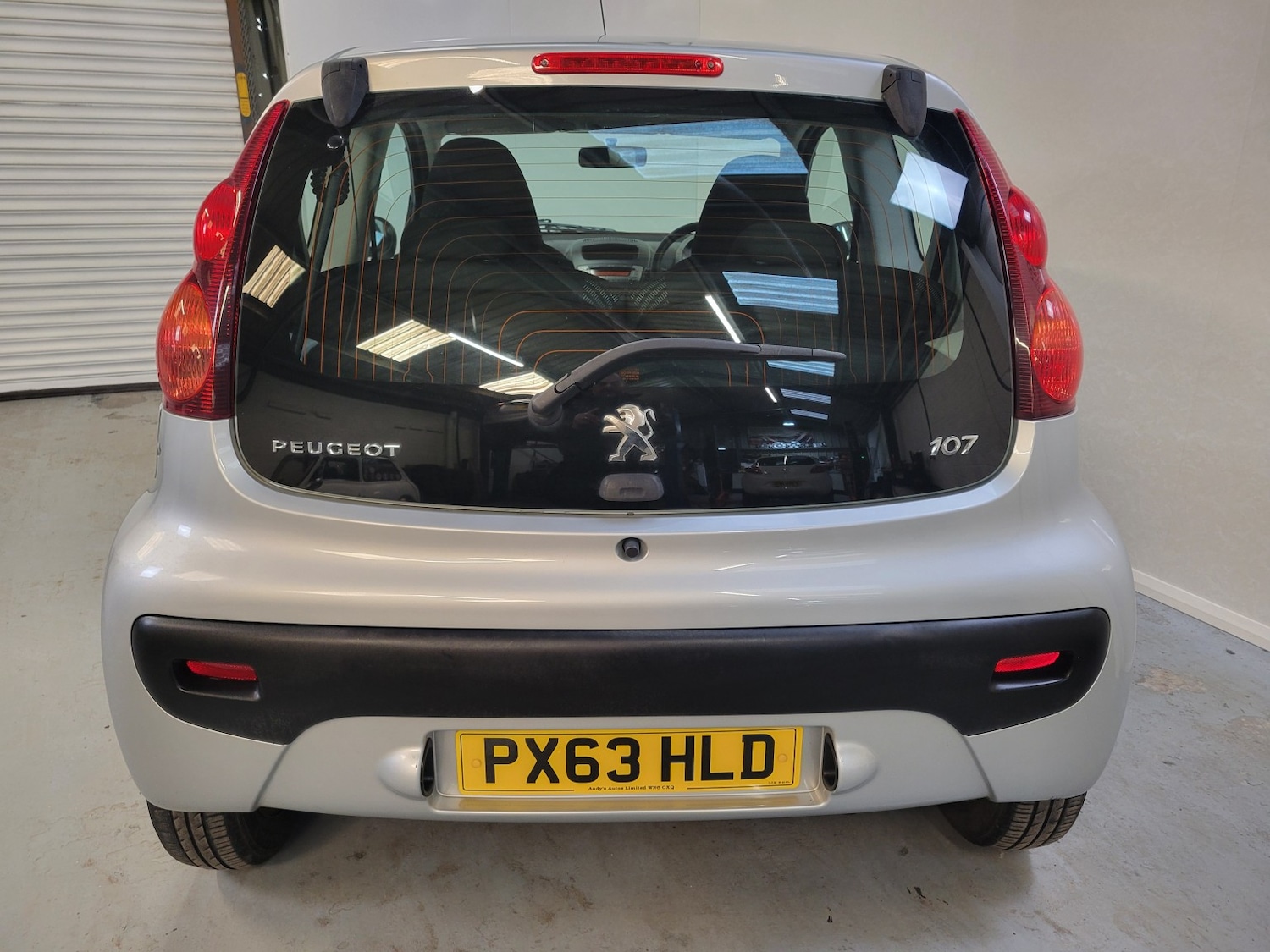 Used Peugeot 107 2013 for sale - 76637465: Photo 19