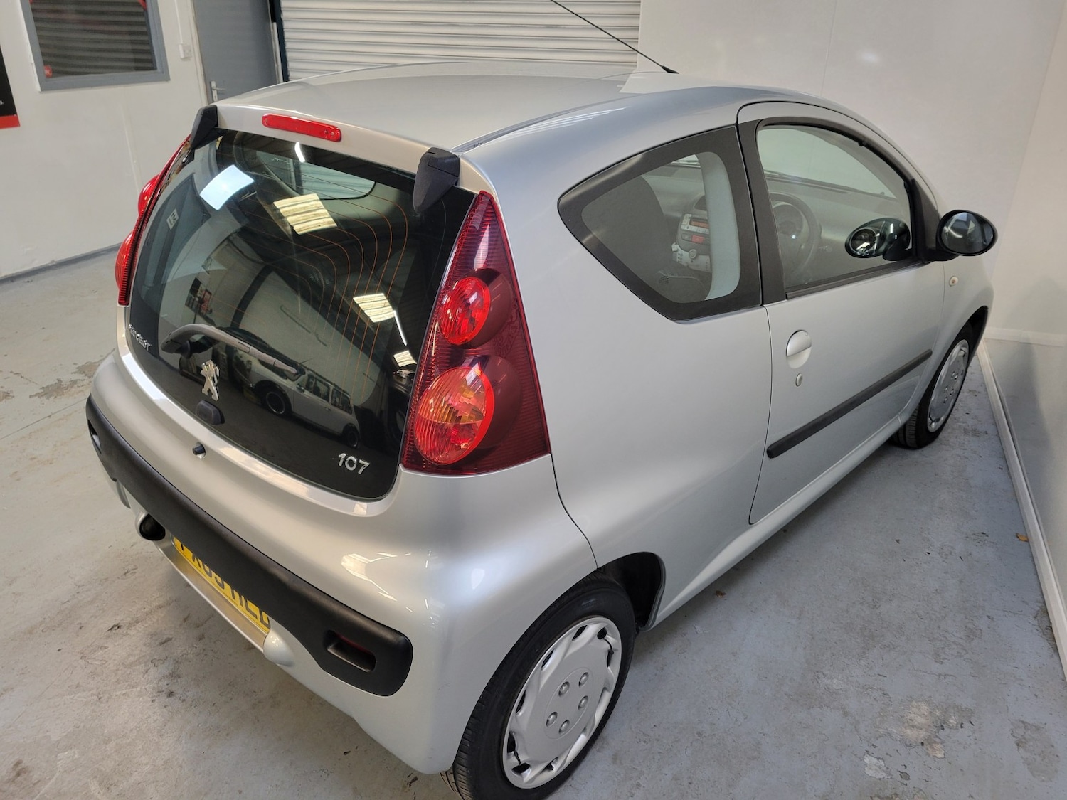 Used Peugeot 107 2013 for sale - 76637465: Photo 21