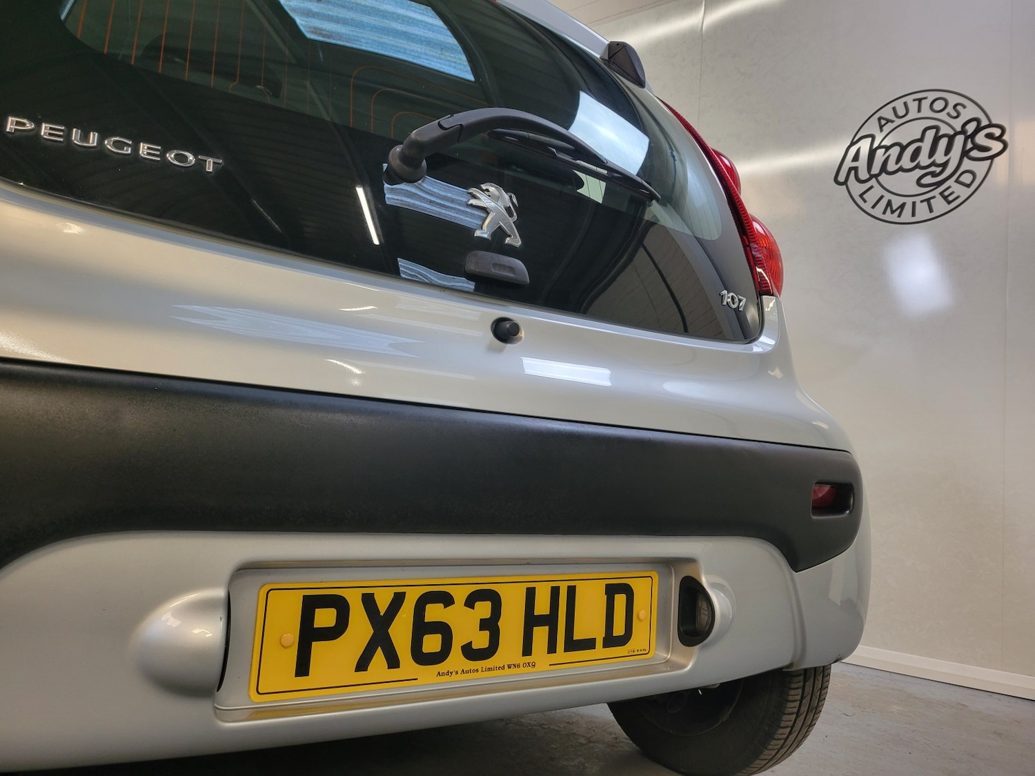 Used Peugeot 107 2013 for sale - 76637465: Photo 25