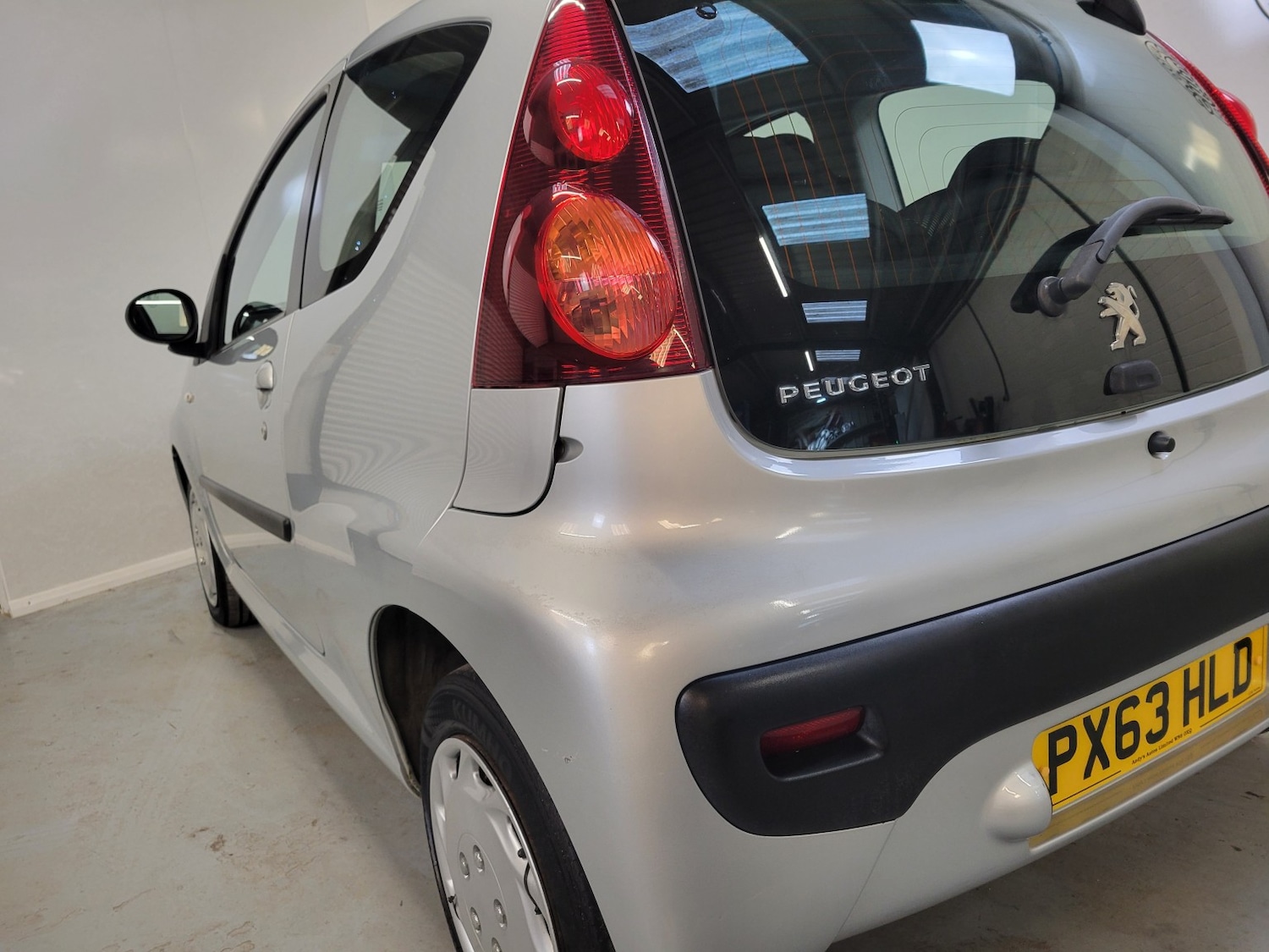 Used Peugeot 107 2013 for sale - 76637465: Photo 26