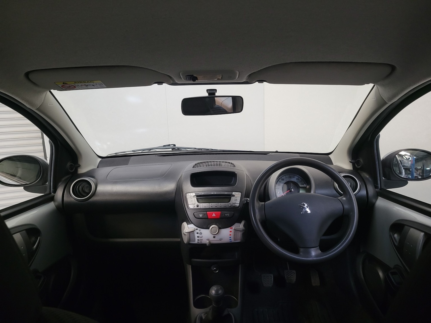 Used Peugeot 107 2013 for sale - 76637465: Photo 33