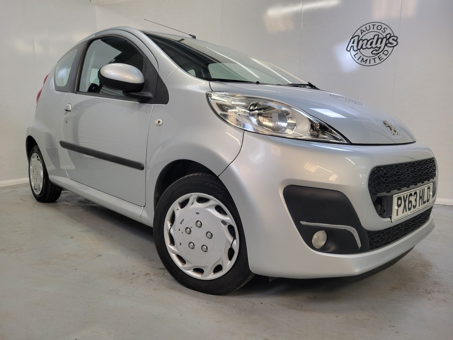 Used Peugeot 107 2013 for sale - 76637465: Photo 7