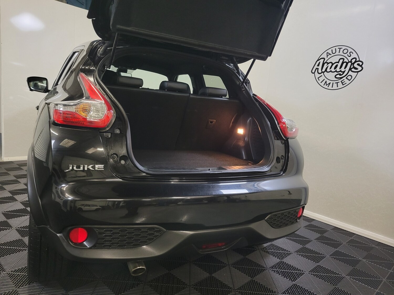 Used Nissan Juke 2017 for sale - 76734794: Photo 39