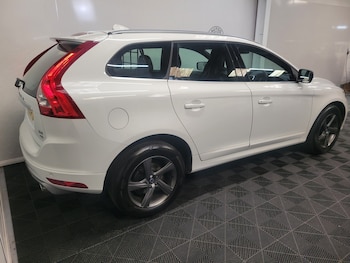 Used Volvo XC60 2015 for sale - 78090632: Photo