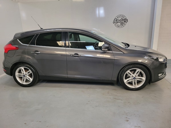 Used Ford Focus 2015 for sale - 76126348: Photo 38
