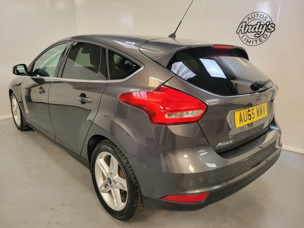 Used Ford Focus 2015 for sale - 76126348: Photo 6